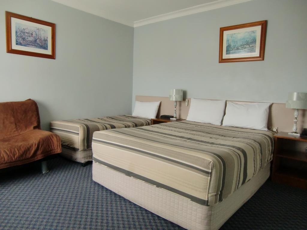 Castle Motel Bairnsdale Εξωτερικό φωτογραφία