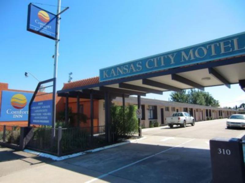 Castle Motel Bairnsdale Εξωτερικό φωτογραφία