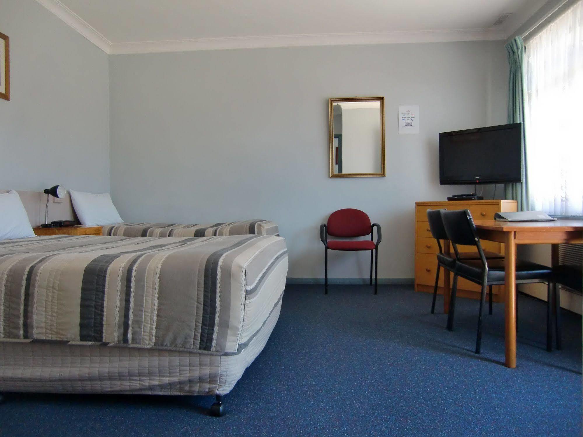 Castle Motel Bairnsdale Εξωτερικό φωτογραφία